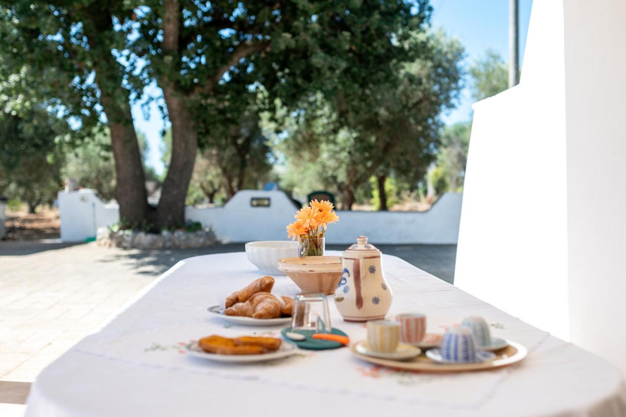 Trullo La Quercia Villa Остуни Екстериор снимка
