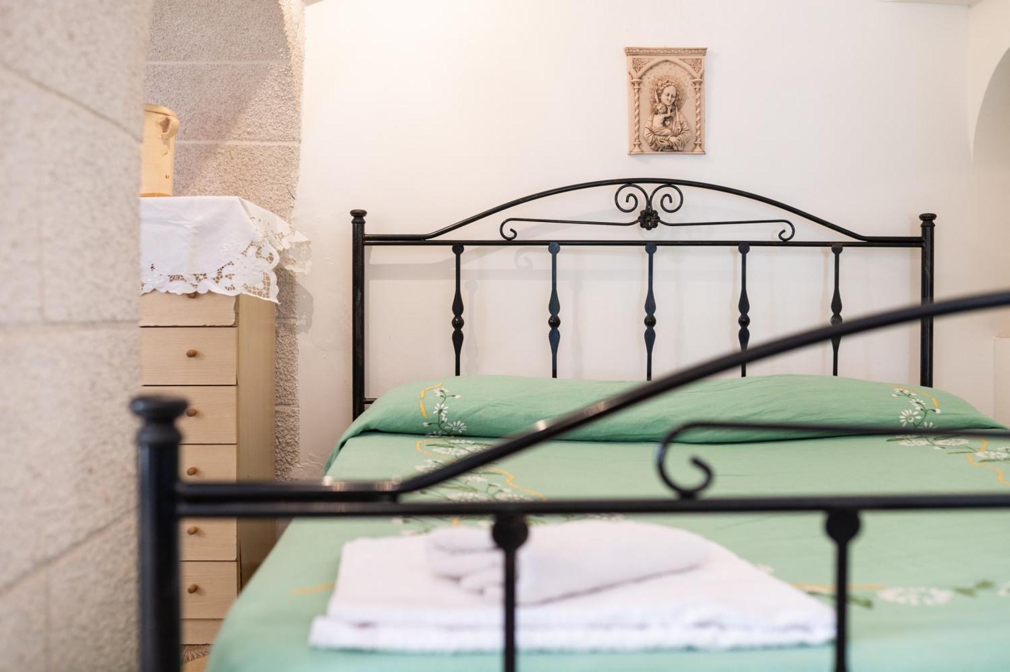 Trullo La Quercia Villa Остуни Екстериор снимка