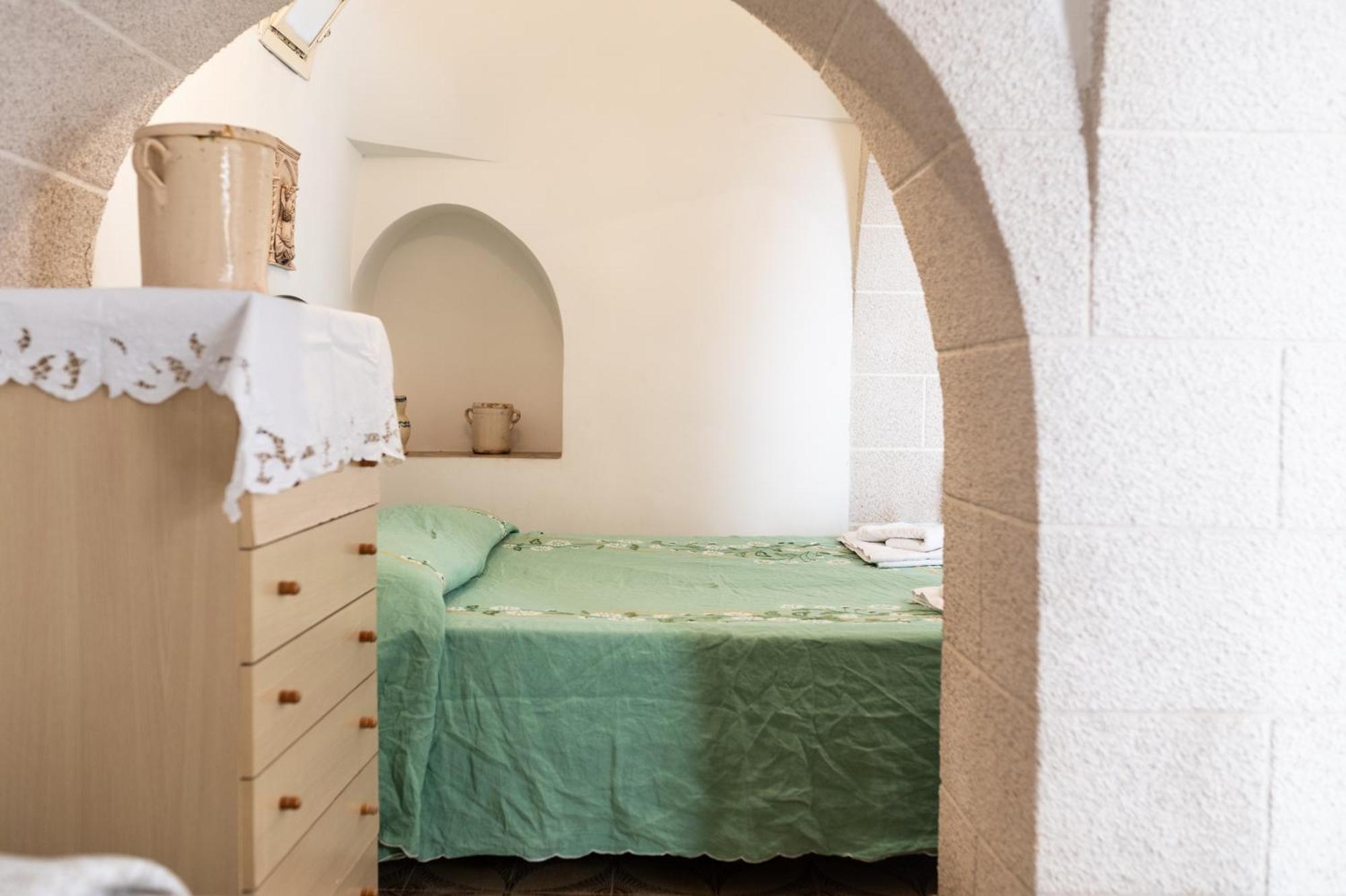Trullo La Quercia Villa Остуни Екстериор снимка