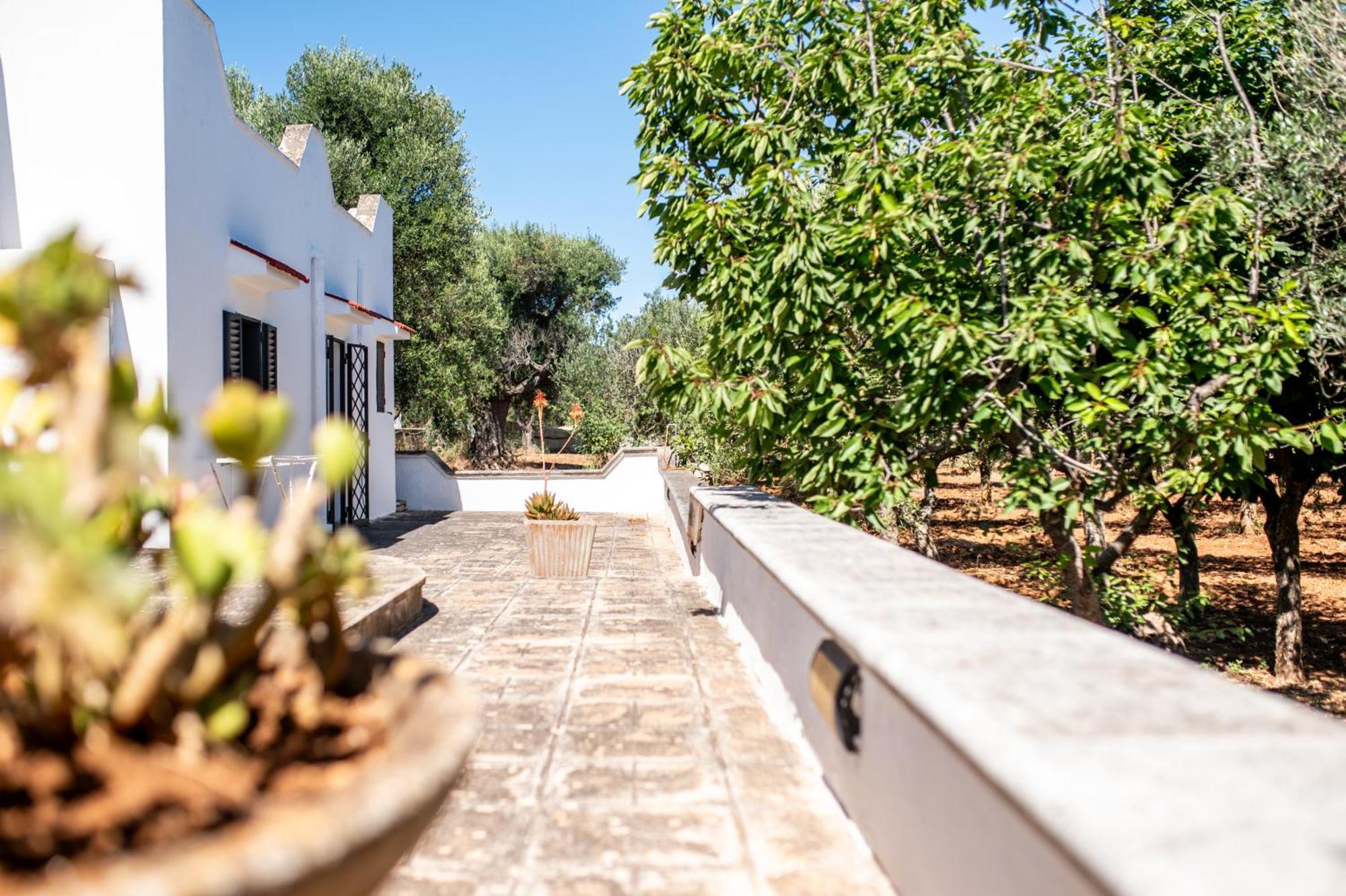 Trullo La Quercia Villa Остуни Екстериор снимка