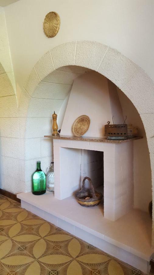 Trullo La Quercia Villa Остуни Екстериор снимка